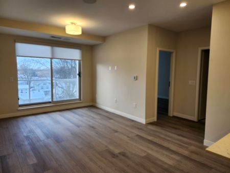 For Lease - 118 West Street Unit# 402, Port Colborne, Ontario - Photo 5