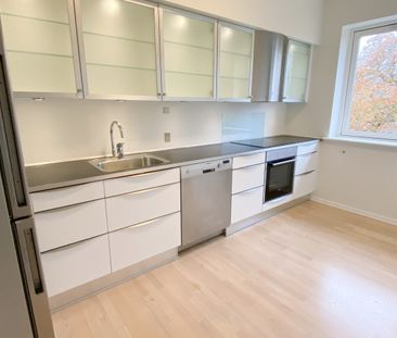 Rummelig 2-værelses lejlighed i Nørresundby - Foto 6