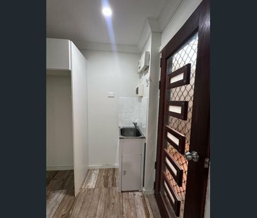 Cozy 1 Bedroom Granny Flat - Photo 6