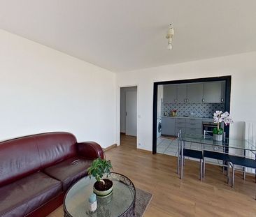 Location Appartement 2 pièces 48m² - Photo 6