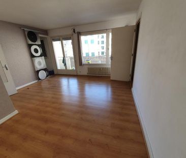 Location Appartement 2 pièces 35m² LYON 8ème - Photo 4