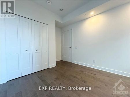 907 - 180 GEORGE STREET - Photo 4