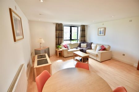 2 bedroom apartment to rent The Point, Plumptre Street, NG1 - Photo 4