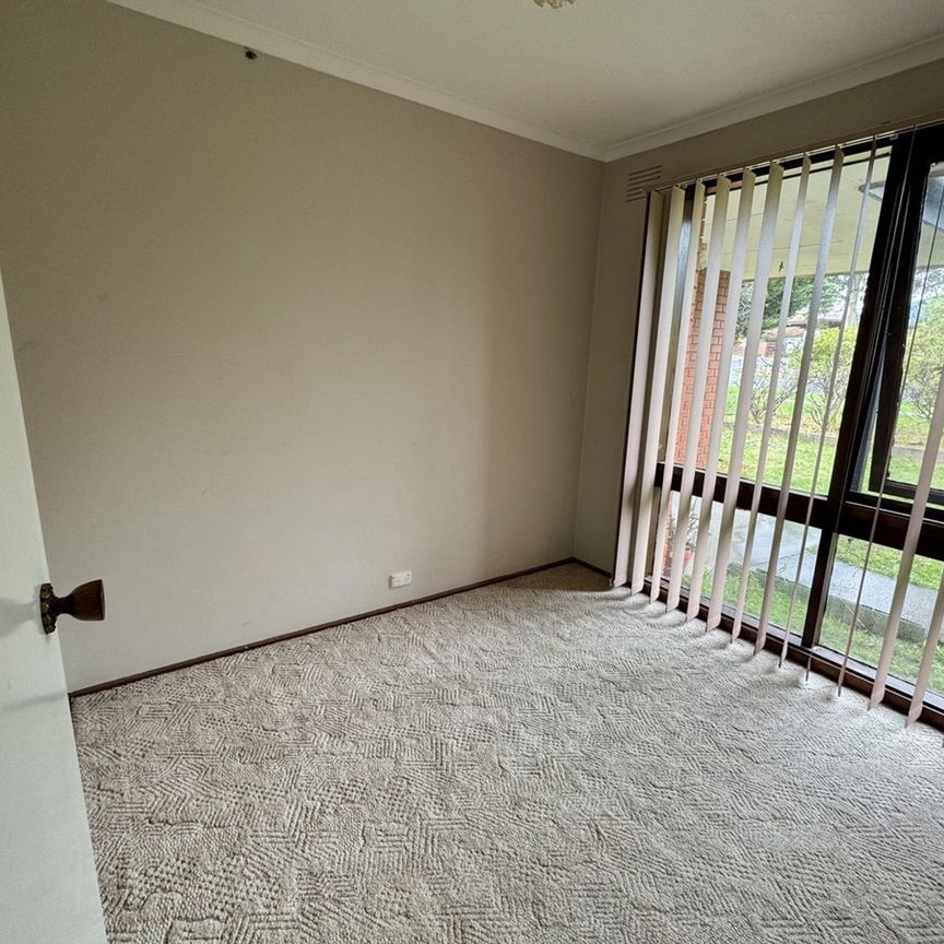 3 BEDROOM HOME - Photo 1