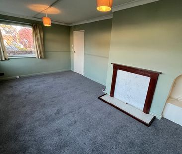 3 bedroom Semi Detached - Photo 4