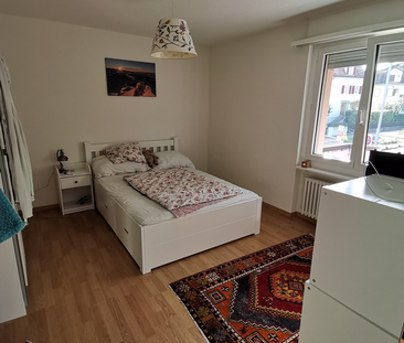 Gemütliche Wohnung in Altstetten - Photo 1