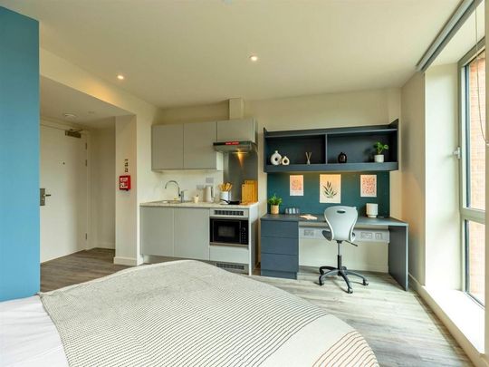 Studio to rent - Photo 1