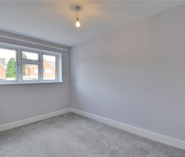 Trident Road, Watford, Hertfordshire, WD25 - Photo 5