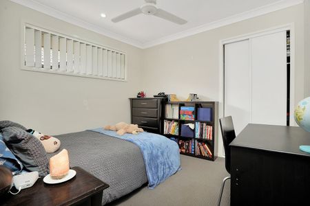 56 Wallarah Parade, North Lakes QLD 4509 - House For Rent - $635 | Domain - Photo 3