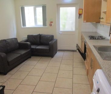 Two Great Apartments, 1 Carmel Street, Queens Quarter, Belfast, BT7... - Photo 3