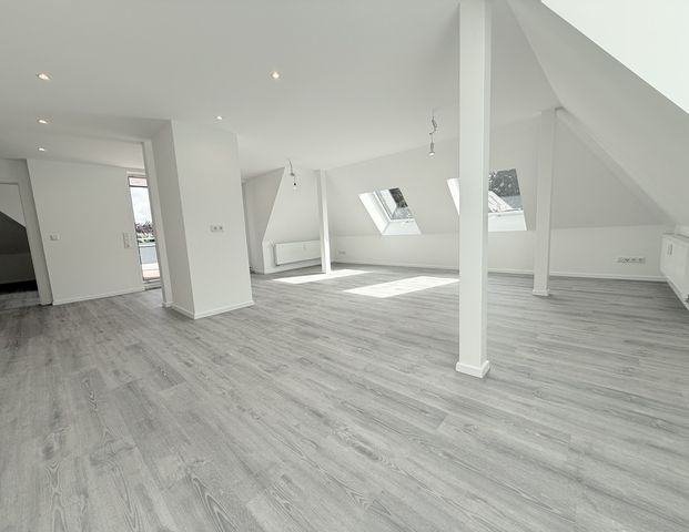 5-Zi.-Mietwohnung mit Dachloggia am Meierteich! - Foto 1