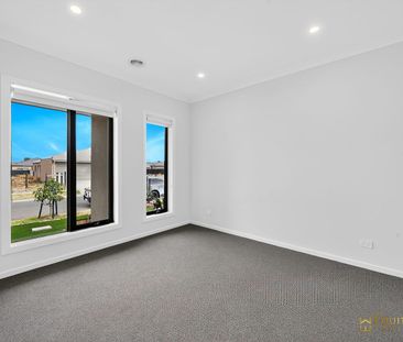 For Lease - Cozy & Convenient Home in Manor Lakes - Photo 6