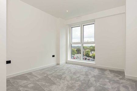 Wheatfield Way, Kingston Upon Thames, KT1 - Photo 4