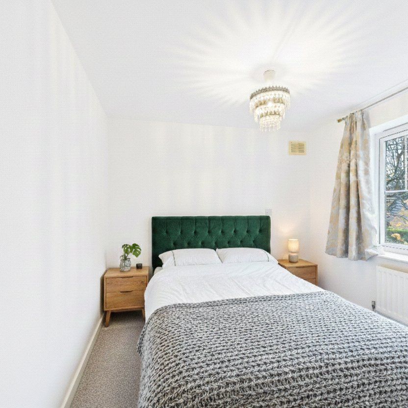 Ludlow Road, Berkshire Ludlow Road, Berkshire - Photo 1