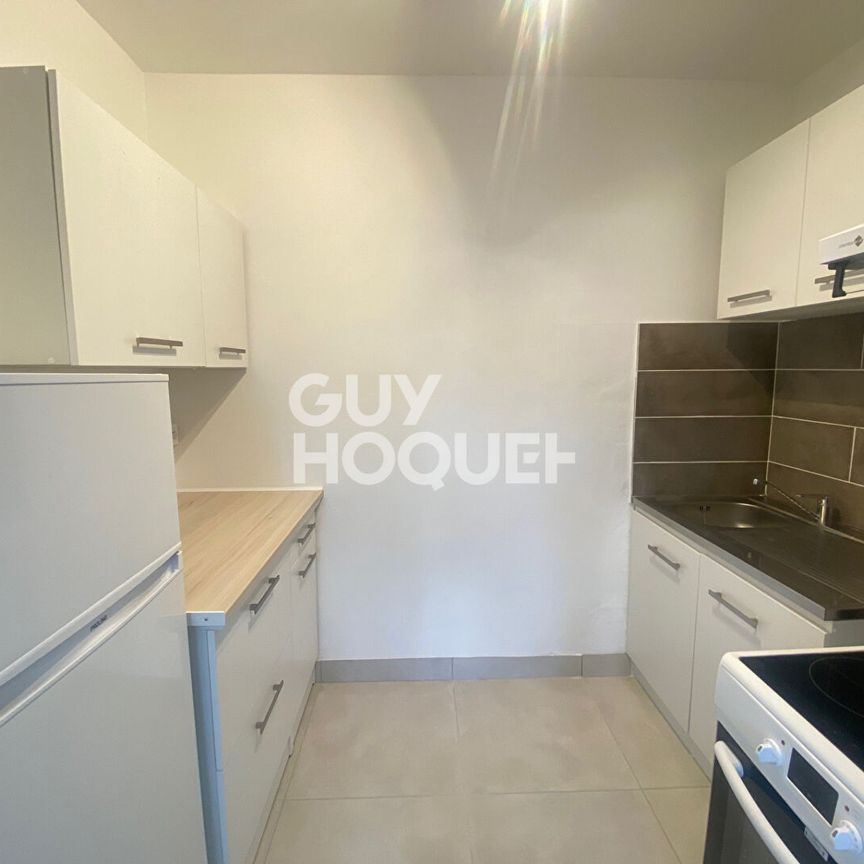 T2 MEUBLÉ 45m² - VILLEURBANNE - Photo 1