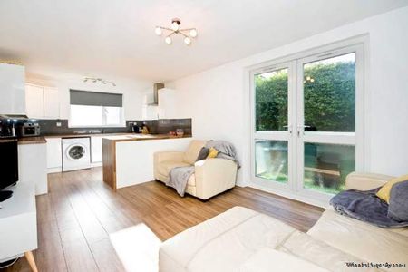 2 bedroom property to rent in Sutton - Photo 4