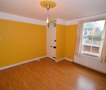 2 bedroom cottage to rent - Photo 1