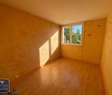 Location Appartement 4 pièces 75m² LE PLESSIS TREVISE 94420 - Photo 6
