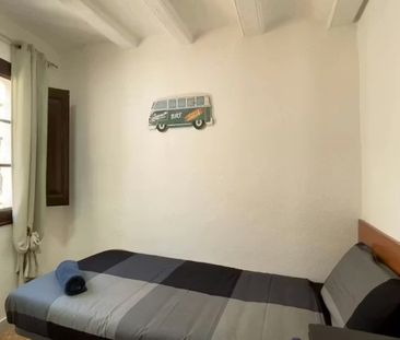 Carrer de Valldonzella, Barcelona, Catalonia 08001 - Photo 4