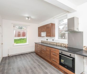 3 bedroom House to rent - Photo 2