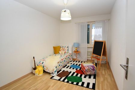 Gross­zü­gi­ge 4-Zim­mer­woh­nung im Grü­nen - Photo 5