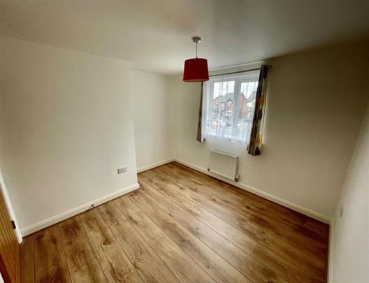 2 Bedroom Apartment To Let - Photo 1