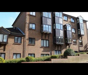 1 Bed Flat, Honeysuckle Court, SE12 - Photo 4