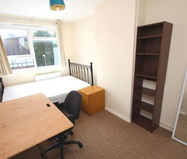 STUDENT Four Bed Duplex – Kingston (Denmark Road, KT1) - Photo 5