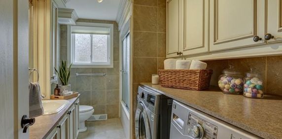 5 ½ avec jardin privé et 3 stationnements - Photo 2