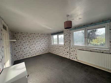 5 bedroom terraced house to rent - Photo 2