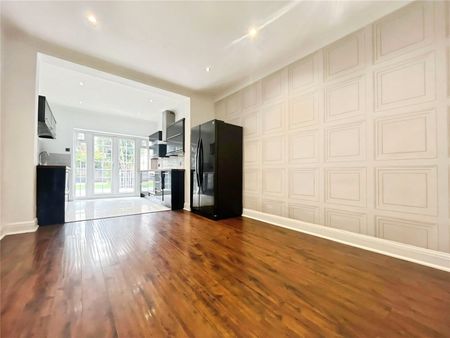 Carrington Avenue, Hounslow, TW3 2LG - Photo 3