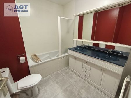 Location Appartement 4 pièces 79m² BEAUVAIS 60000 - Photo 5