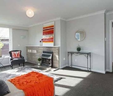 Spacious 4 Bedroom Family Home in Taita - Photo 1