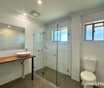 Fly High at Albatross - Photo 6