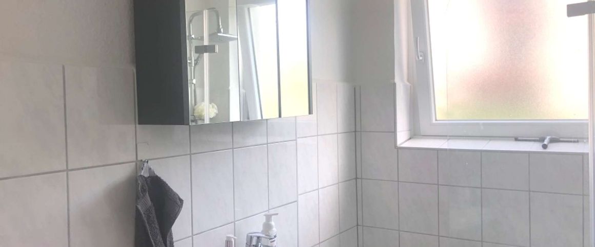 Burgdorf: 2 Zimmer Wohnung mit großem Balkon - Photo 1