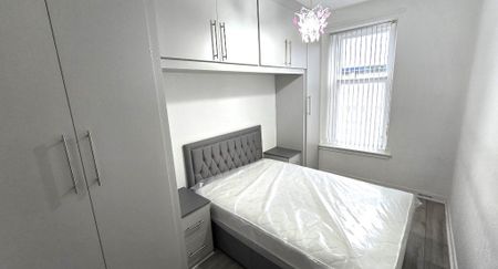 P1977: Whitehall Place, Rosemount, Aberdeen - Photo 3