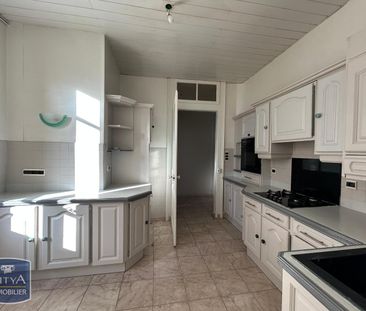 Location Appartement 4 pièces 74m² CHAMBERY 73000 - Photo 6