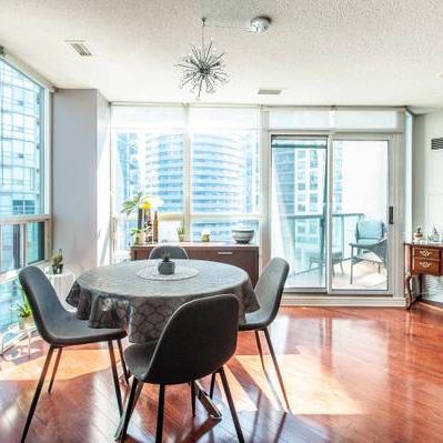 Elegant 1 Bedroom, 1 Bathroom with High Ceilings and Balcony - Photo 4