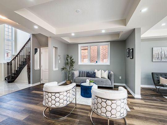 For Lease - 6 Feeder Street, Brampton, Ontario - Photo 1