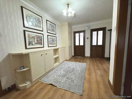 2 bedroom property to rent in Blackpool - Photo 3