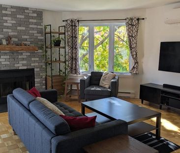 Grand condo Laval - Photo 2