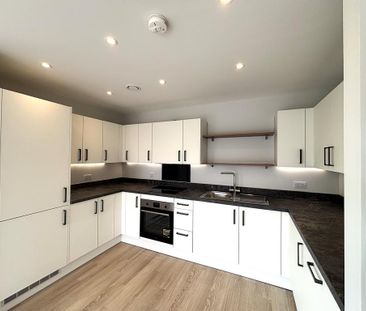 2 bedroom apartment to rent - Photo 5