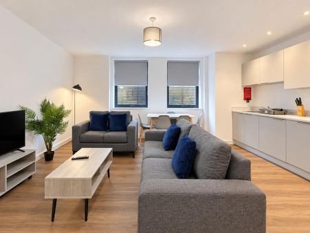3 bedroom apartment to rent - Photo 4