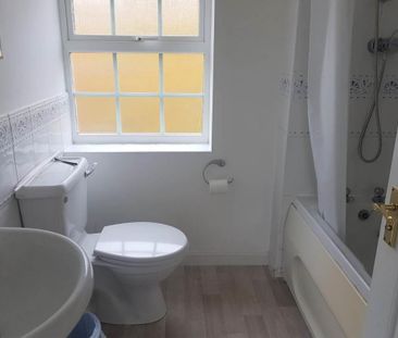 2 bedroom house to rent - Photo 3