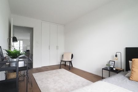 Central and modern new apartment in an attractive park - Photo 2