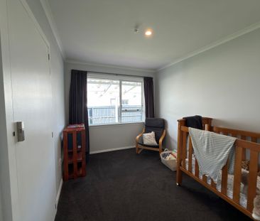 Pet Friendly - Photo 4