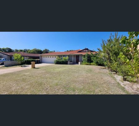 180 Hamelin Drive, Ballajura, WA 6066 - Photo 4