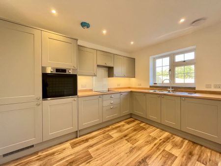 Morris Street, Hook, Hook, RG27 - Photo 5