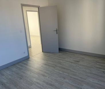 Location appartement t3 61 m² à Villefranche-de-Rouergue (12200) - Photo 3