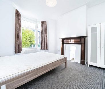 5 bedroom terraced house to rent - Photo 1